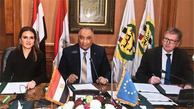 الرقابة الإدارية والاستثمار يوقعان اتفاقا مع الاتحاد الأوروبى لمكافحة الفساد