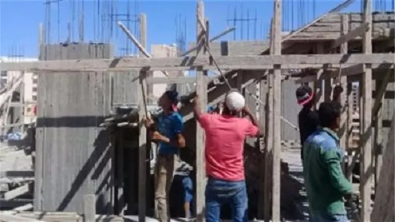 إيقاف أعمال بناء مخالف فى دار السلام