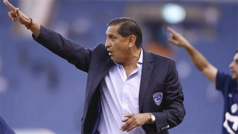من هو مدرب بيراميدز الجديد؟