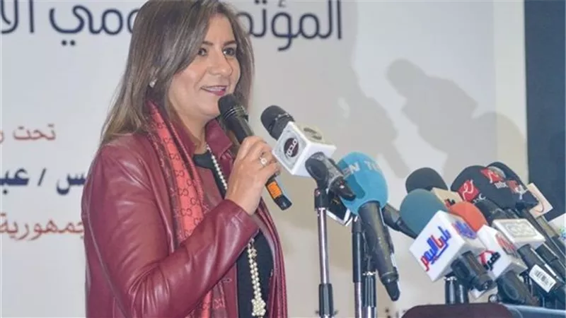 وزيرة الهجرة تشارك في المؤتمر القومي الأول لجامعة الطفل 
