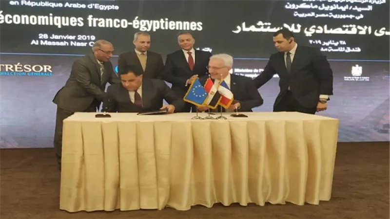 وزير النقل يشهد توقيع اتفاقية تشغيل الخط الثالث لمترو الأنفاق مع شركة RATP الفرنسية