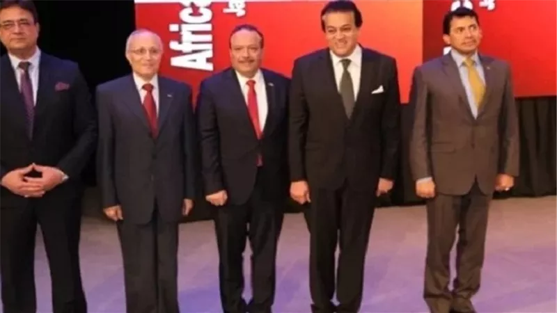 وزير التعليم العالي يشهد افتتاح فعاليات مؤتمر الصحة الإفريقية الأول