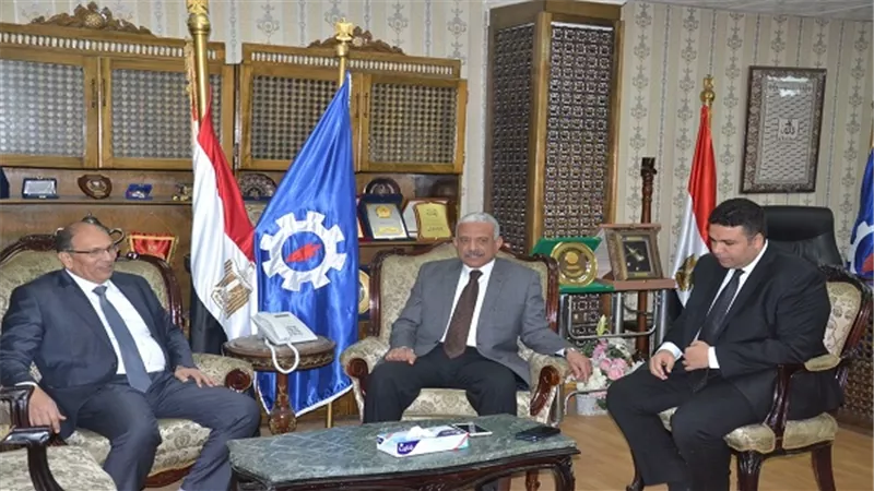 إنشاء منطقة صناعية للمشروعات الصغيرة بالسويس