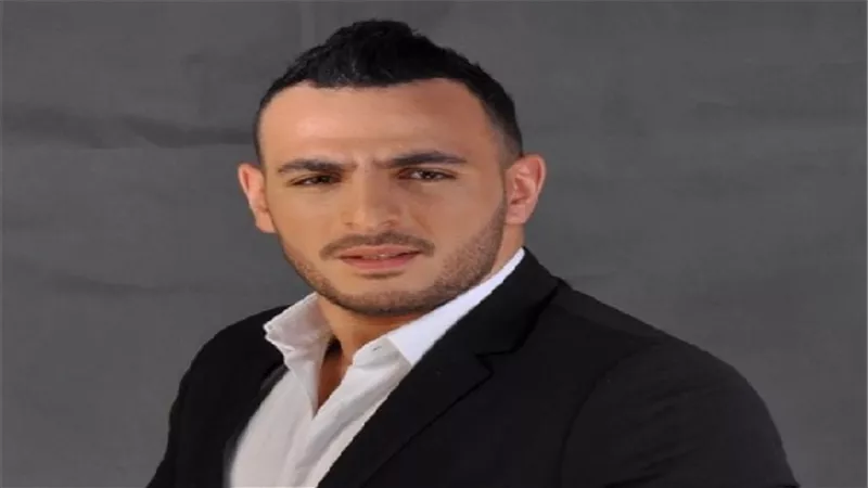 الأعلامي عامر طاهر يقدم مؤتمر 