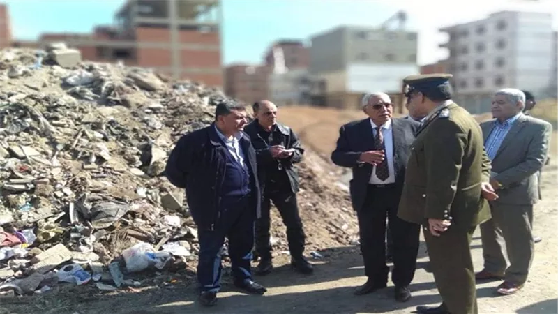 محافظ الدقهلية.. يطالب بتحرير الارصفة من الاشغالات