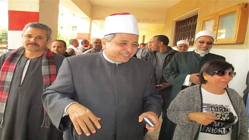 رئيس قطاع المعاهد الأزهرية يفتتح معهد البنين الثانوي بمجمع صوفي أبو طالب بالفيوم