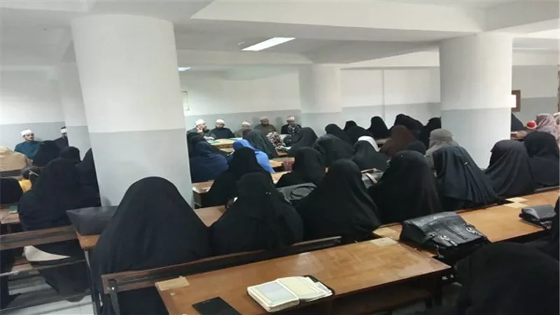وكيل اوقاف السويس: يتابع سير العمل بمركز اعداد محفظي القرآن الكريم