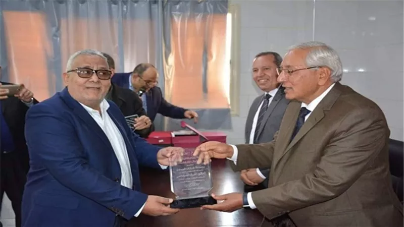 محافظ الدقهلية.. يشكر كل من تبرع في انشاء مبني الغسيل الكلوي بمنية النصر