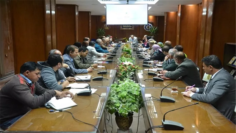  لجنة من وزارة التنمية المحلية تتابع استعدادات السويس لبطولة الامم الافريقية