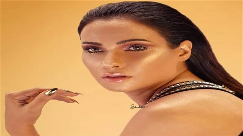 بالصور.. سمر جابر بإطلالة جذابة في أحدث جلسة تصوير 