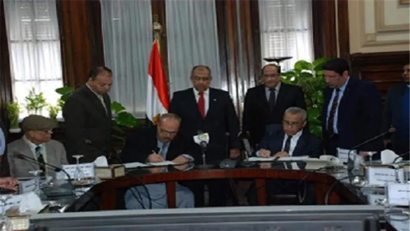 وزير الزراعة يشهد توقيع عدد من بروتوكولات التعاون بهدف دعم منتفعي الإصلاح الزراعي