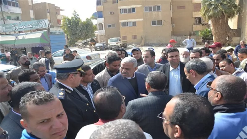  بالصور.. محافظ السويس يعلن بدء تطوير وتجميل منطقة مساكن شل