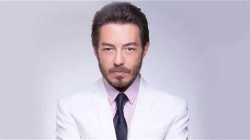 أول تصريح من أحمد زاهر بعد تعرضه لحادث 