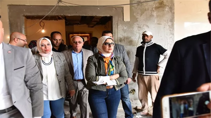 وزيرة الصحة تبدأ جولتها ببورسعيد بتفقد الأعمال الإنشائية بمستشفى بورفؤاد