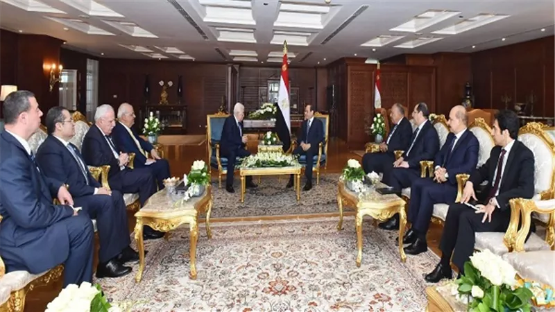 الرئيس السيسي يستقبل الرئيس الفلسطيني