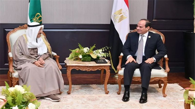 الرئيس السيسي يستقبل أمير دولة الكويت