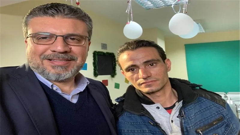 عمرو الليثى يلتقى مع البطل الحقيقى محمد عبد الرحمن فى حادث قطار محطة مصر 
