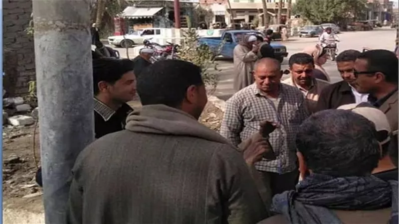 بالفيوم حملات ازالة علي الأراضي الزراعية واملاك الدولة واشغالات بمركز ومدينة اطسا