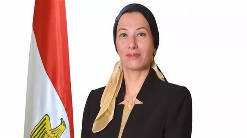 وزيرة البيئة: ٣ مليون جنيه لرفع تراكمات المحطة الوسيطة بالمحمودية