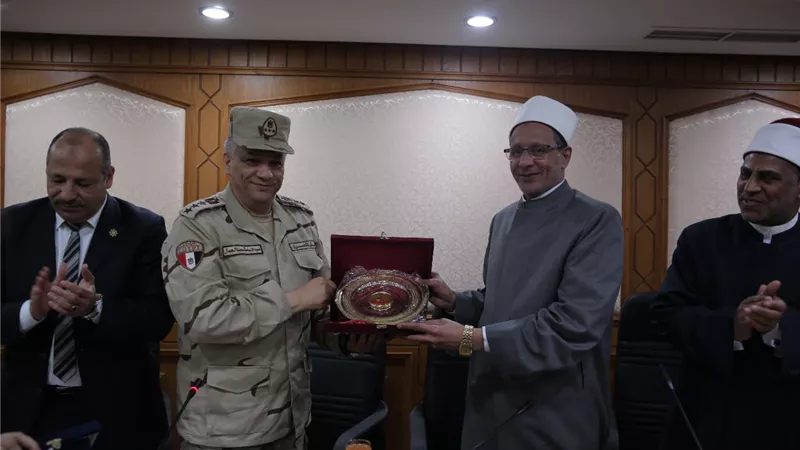 وكيل الأزهر يستقبل وفدًا من دارسي  أكاديمية ناصر العسكرية العليا 
