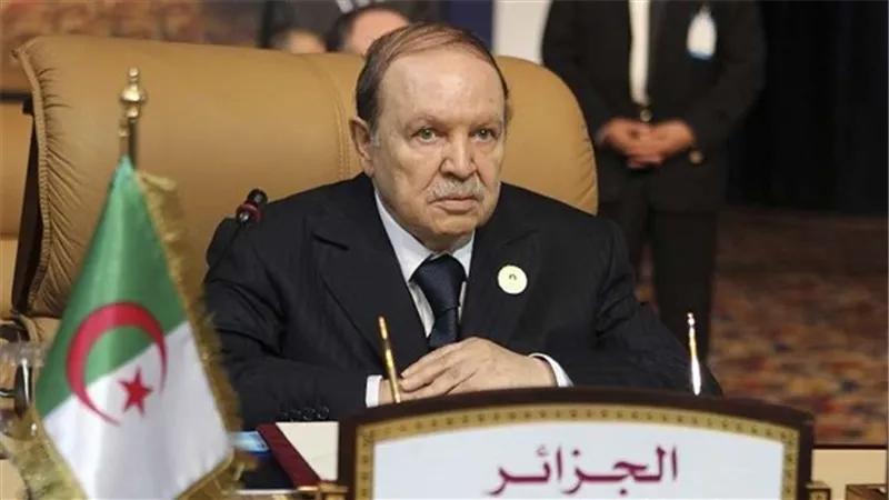 بوتفليقة يحذر من «فئات غادرة» تستهدف إثارة الفتنة وإشاعة الفوضى