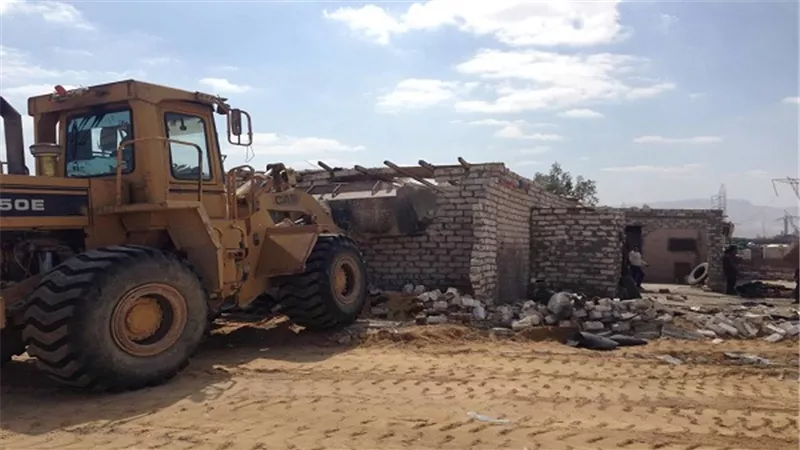  ازالة محلات عرب العمارين بعتاقة ورفع كفاءة الانارة بأربعين السويس