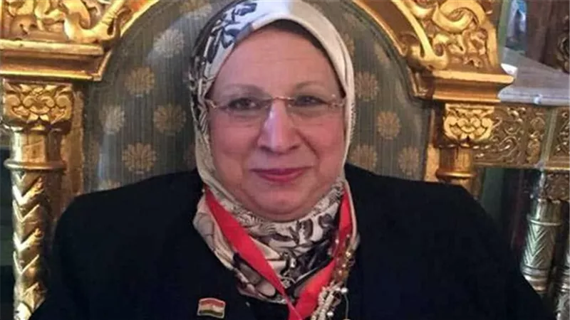 وكيل صحة البرلمان تشيد بمبادرة القضاء على فيروس سي للأفارقة