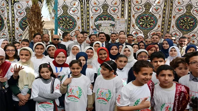 محافظ القليوبية يفتتح معرض الموهوبين والمبتكرين من طلاب المحافظة  ضمن مبادرة بنها حلوة بينا 