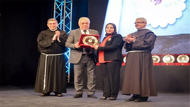 المركز الكاثوليكي للسينما يكرم وزيرة الهجرة في يوم العطاء