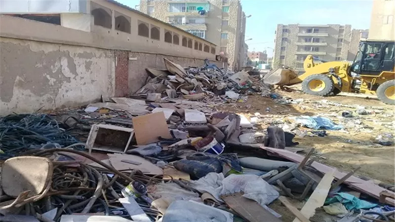 ازالة عشوائيات حديقة أنيسة بمنطقة الصباح بالسويس