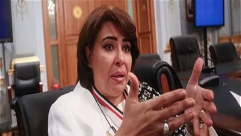 برلمانية فى مؤتمر جماهيرى حاشد تشرح التعديلات الدستورية ومبرراتها