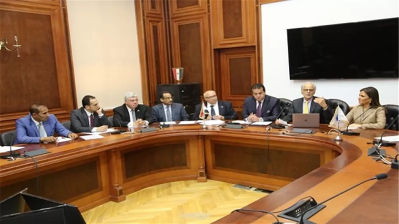 وزيرا التعليم العالى والاستثمار يشهدان فعاليات احتفالية إطلاق ثلاثة مراكز للتميز العلمي بالجامعات
