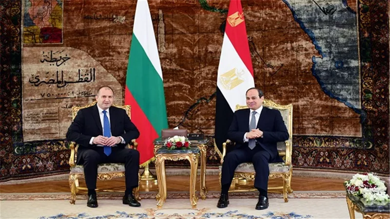الرئيس السيسي يستقبل رئيس بلغاريا بقصر الاتحادية 