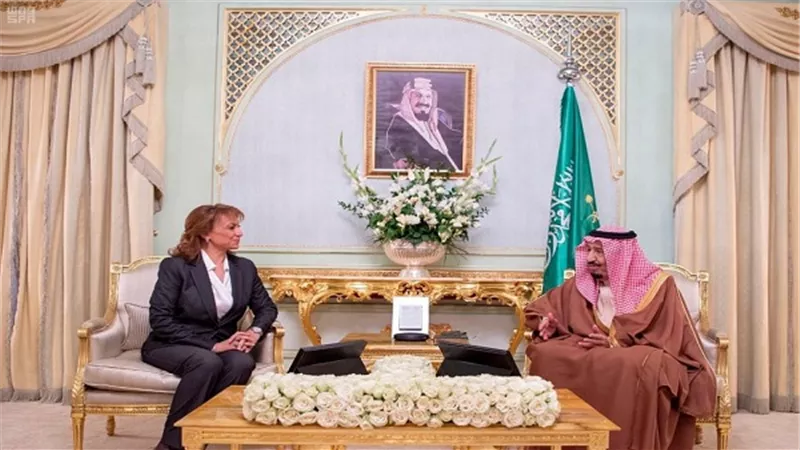 لقاءات مكثفة للملك سلمان خلال زيارته لتونس