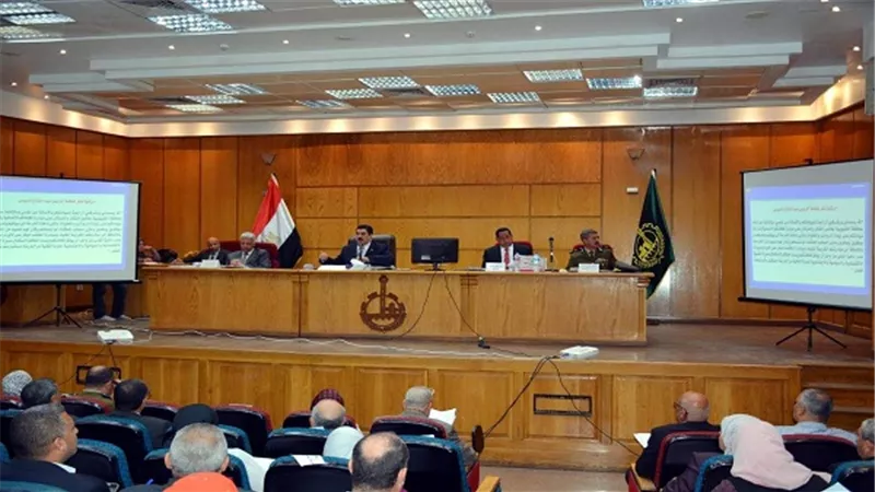 مرزوق  يعقد اجتماع المجلس التنفيذى للمحافظة لاستعراض استعدادات المحافظة لاستقبال شهر رمضان 