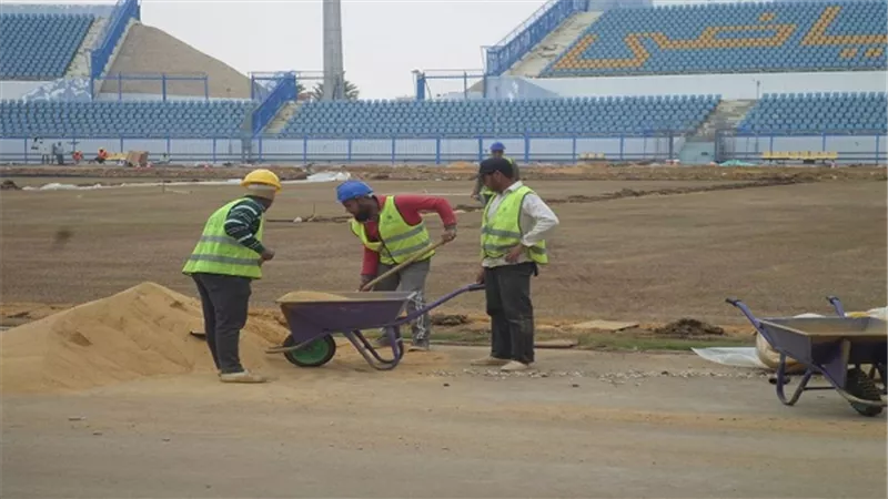 شاهد تجهيز استاد السويس بشبكة رى استعدادا لبطولة امم افريقيا