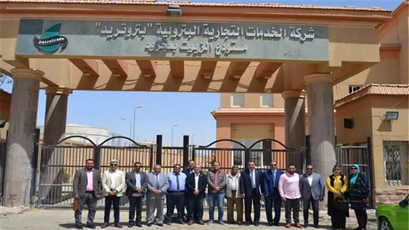 بالصور.. مستقبل وطن بالسويس يكثف من نشاطه لتعريف المواطنين اهمية التعديلات الدستورية