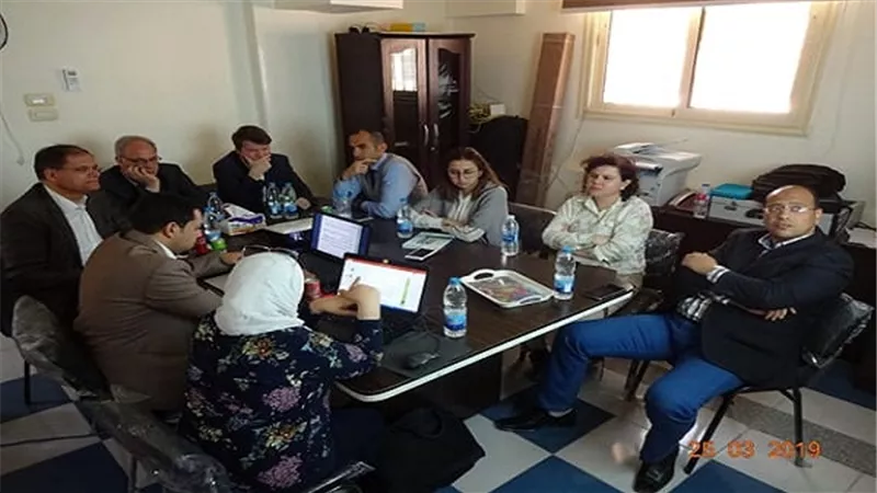 وفد من البيئة ووكالة التعاون الدولى الألماني يتفقد برنامج المخلفات الصلبة بقنا 