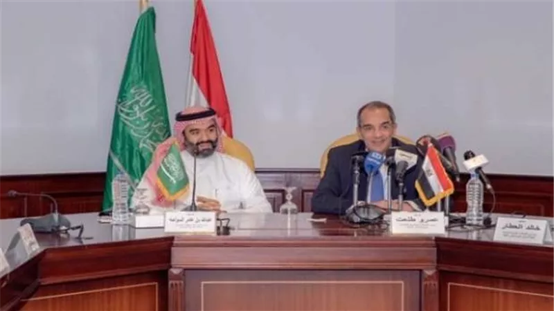 وزير الاتصالات السعودي في زيارة إلى مصر تستغرق 3 أيام