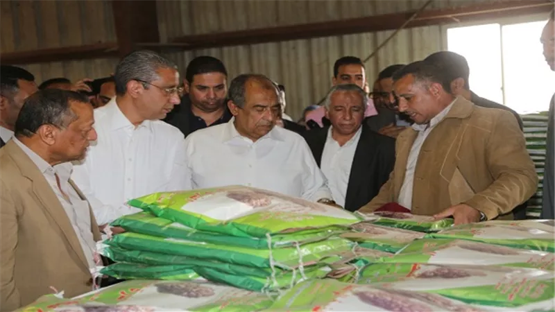 وزير الزراعة ومحافظ سوهاج يتفقدان محطة البحوث الزراعية ومزرعة قطاع الانتاج بشندويل