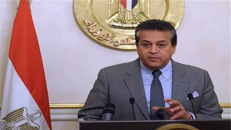 وزير التعليم العالي يشهد افتتاح 
