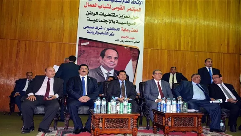 محافظ القليوبية يستقبل وزيرا الشباب والقوى العاملة بالمؤتمر القومي لشباب العمال 