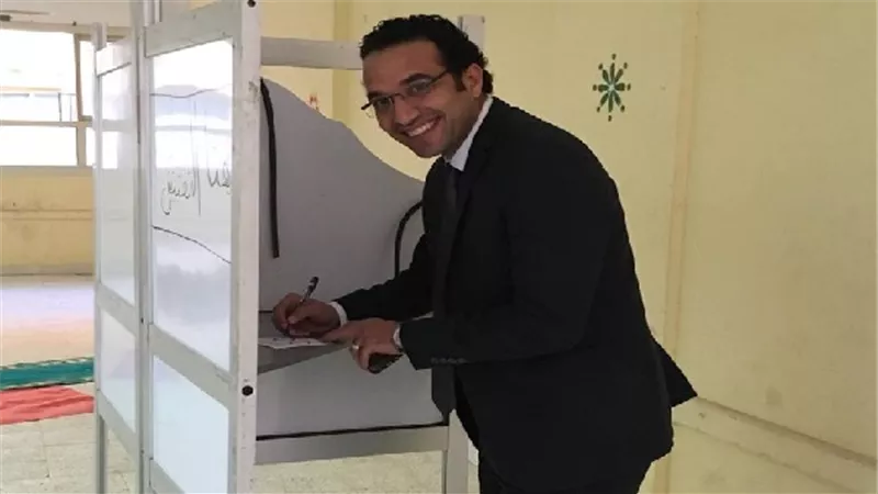 معاون وزير التموين يدلى بصوته في الاستفتاء على التعديلات الدستورية