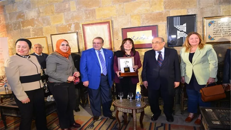 فوز هالة ربيع وعلاء أشرف وعماد حسيب بجائزة الأبنودى للإبداع الشعرى