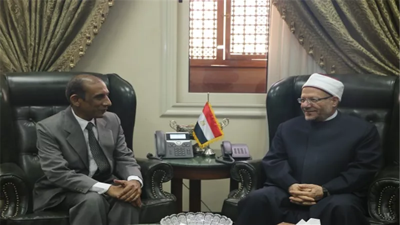 مفتي الجمهورية يستقبل سفير الهند في القاهرة لبحث التعاون الديني بين الدار والهند