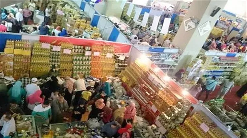 تحت شعار 