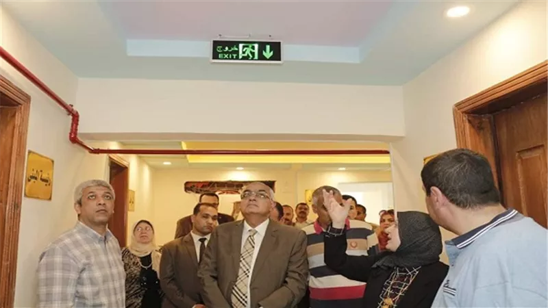 بالصور.. رئيس جامعة المنصورة يتابع أعمال الصيانة والتجديدات بمبنى ابو بكر الصديق بالمدن الجامعية 