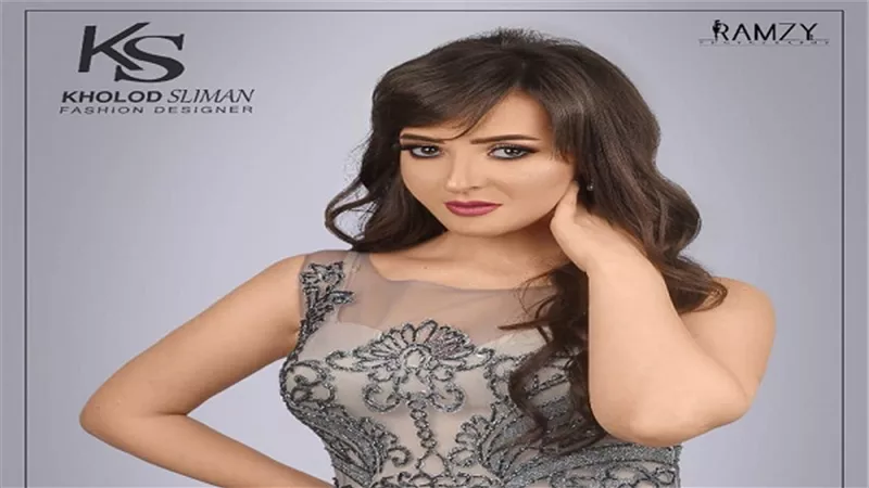 بالصور.. سناء يوسف تتألق بالفضي بتوقيع خلود سليمان 