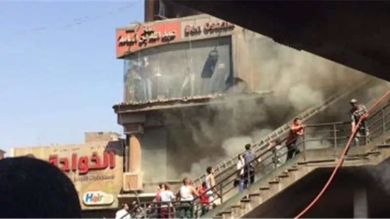 حريق هائل بالموسكي.. وهذه أبرز الأسباب