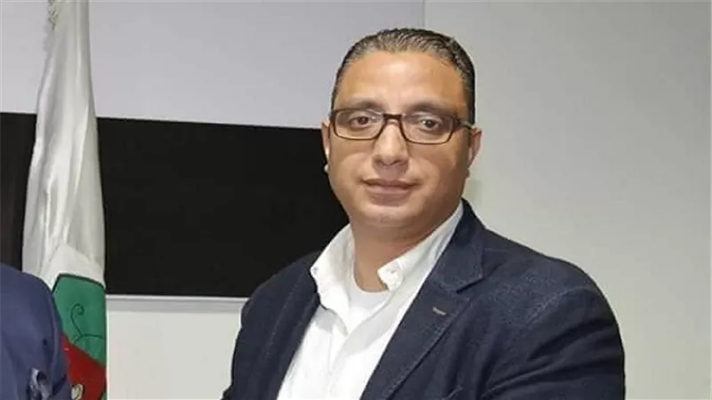 محافظ سوهاج يهنئ رئيس الوزراء بمناسبة حلول شهر رمضان المبارك